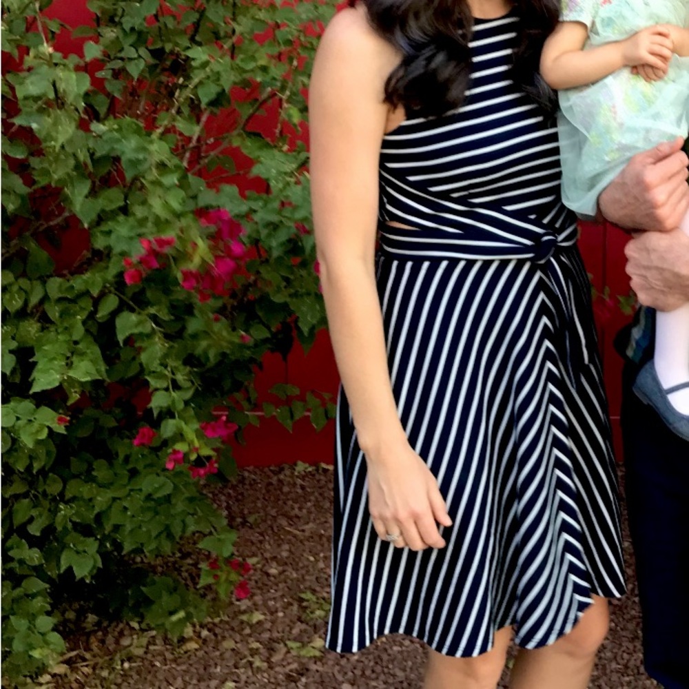 Hutch Comfortable Striped Cut Out Dress - M